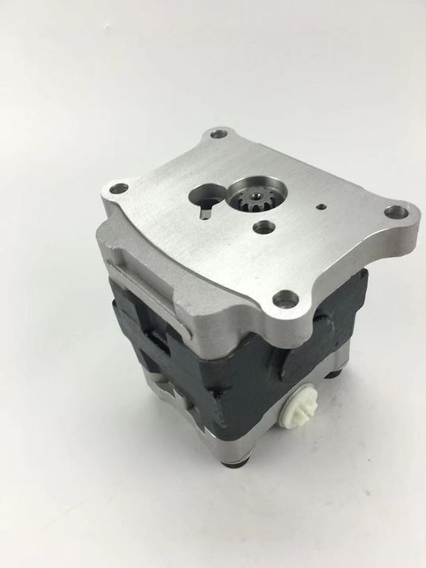 PC35MR PC38UU Pompa di ingranaggi Komatsu Pompa pilota 705-41-07180 Per escavatore