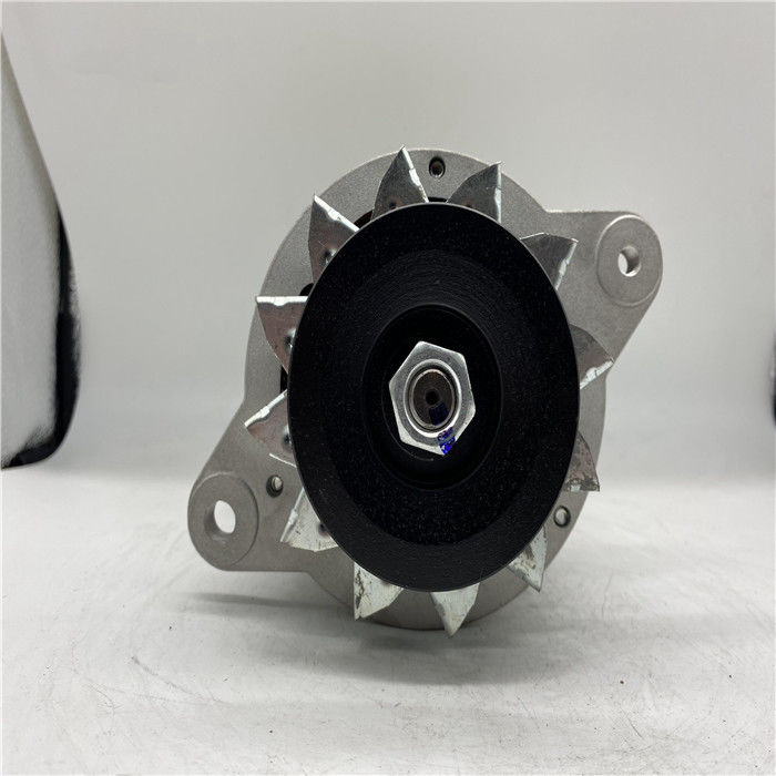 PC60-5 PC60-6 4D95 alternatore per escavatore 24V 15A 600-821-3850 0-33000-5510